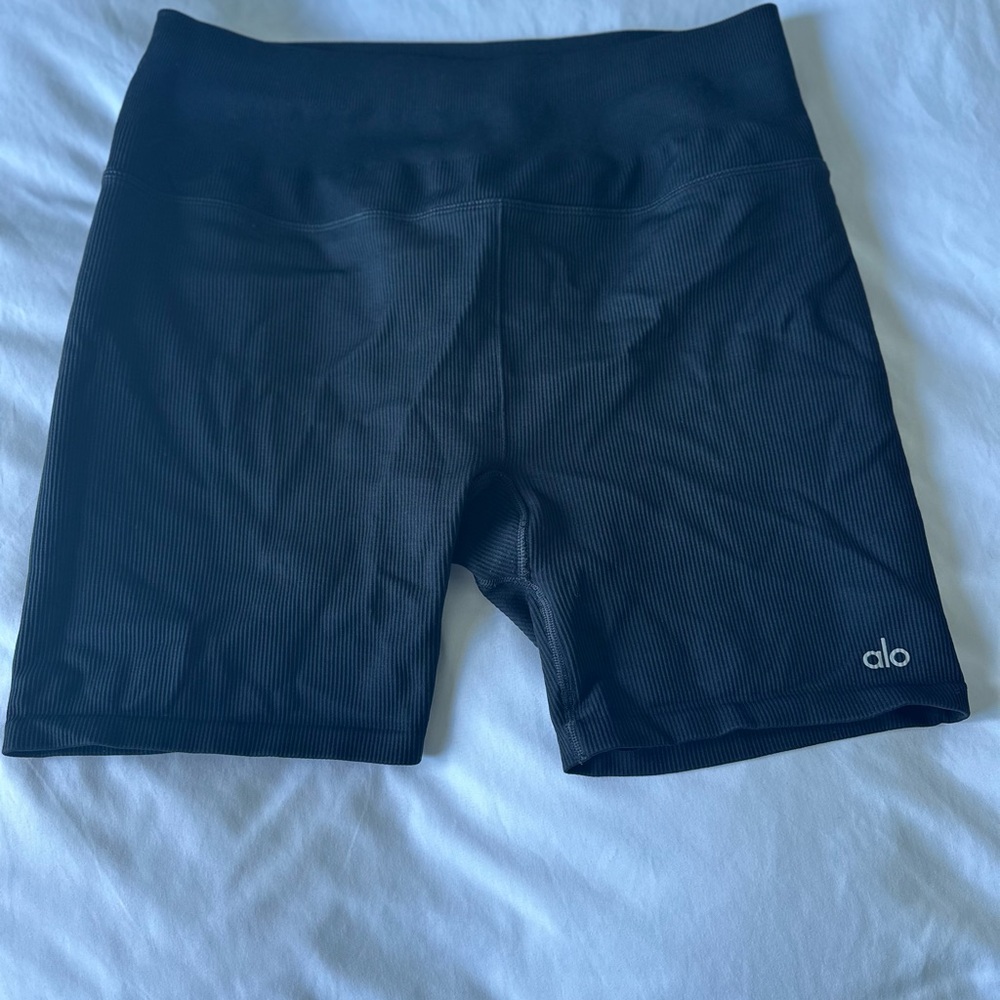 ALO Yoga Women's Black Shorts